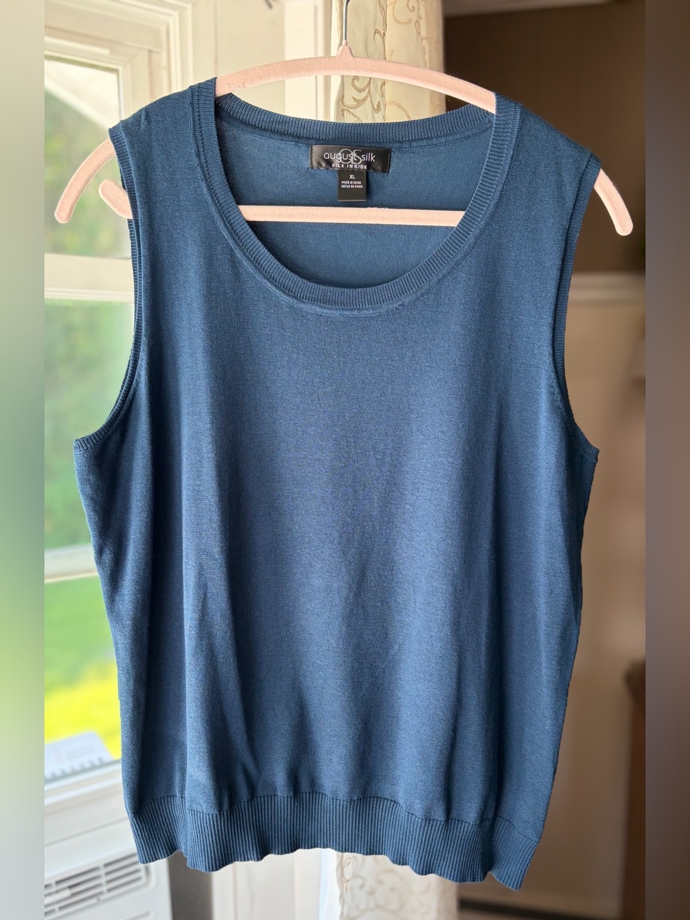 August Silk Sleeveless Silk Blend Sweater Office Minimalist Capsule Wardrobe XL